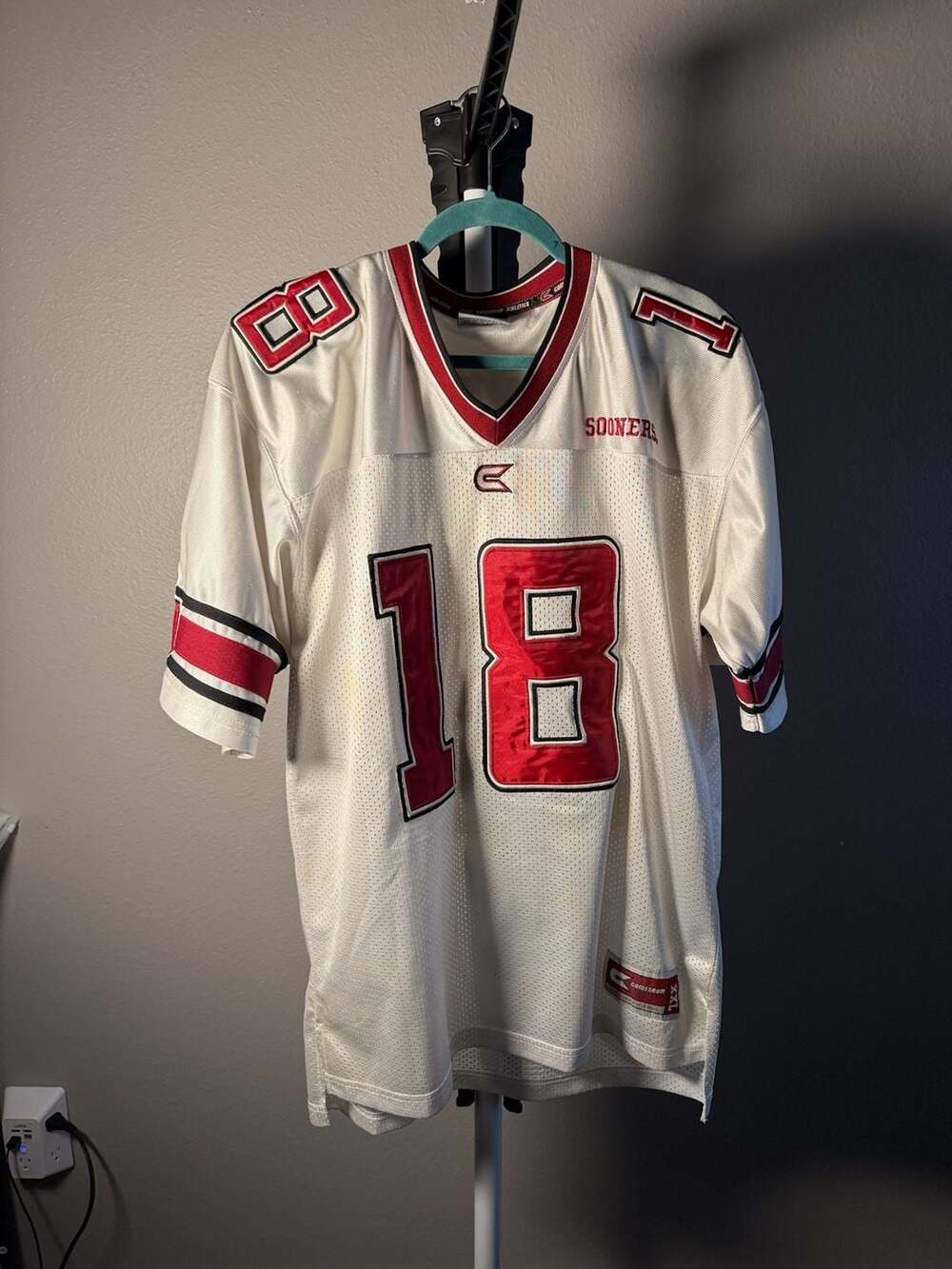 Colosseum Oklahoma Sooners Football Jersey Size XXL White #18